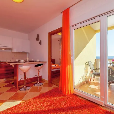 Apartman Stone In Croatia With Pool And Nature, Cleaning Included Dramalj