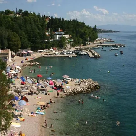 Apartman Stone In Croatia With Pool And Nature, Cleaning Included Dramalj